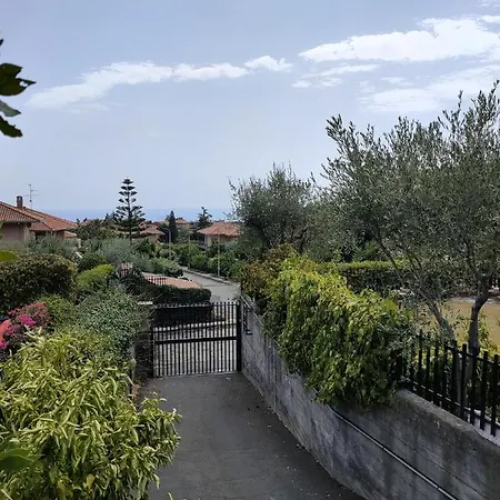 Holiday home Il Giardino Dell'etna Mascalucia
